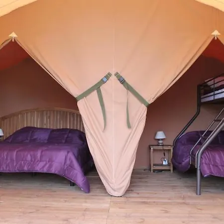 帕迪玛朵野营酒店 营地 罗卡马杜尔